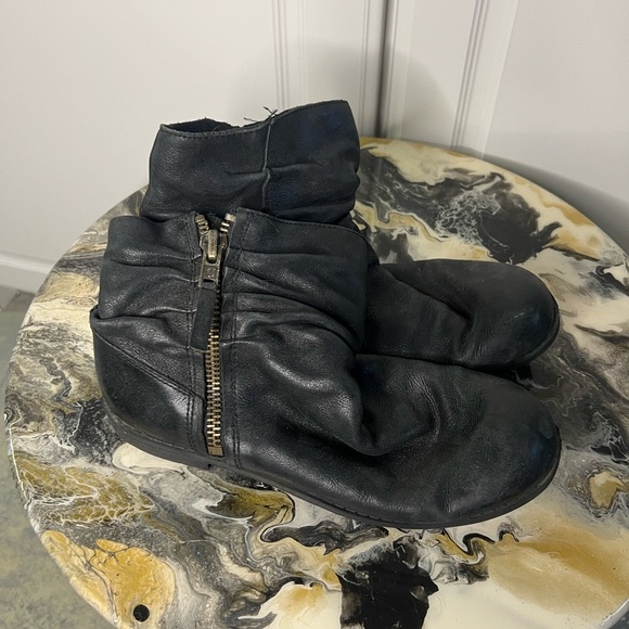 Nine West Vintage America Collection Leather Ankle Slouch Boot - Picture 3 of 9